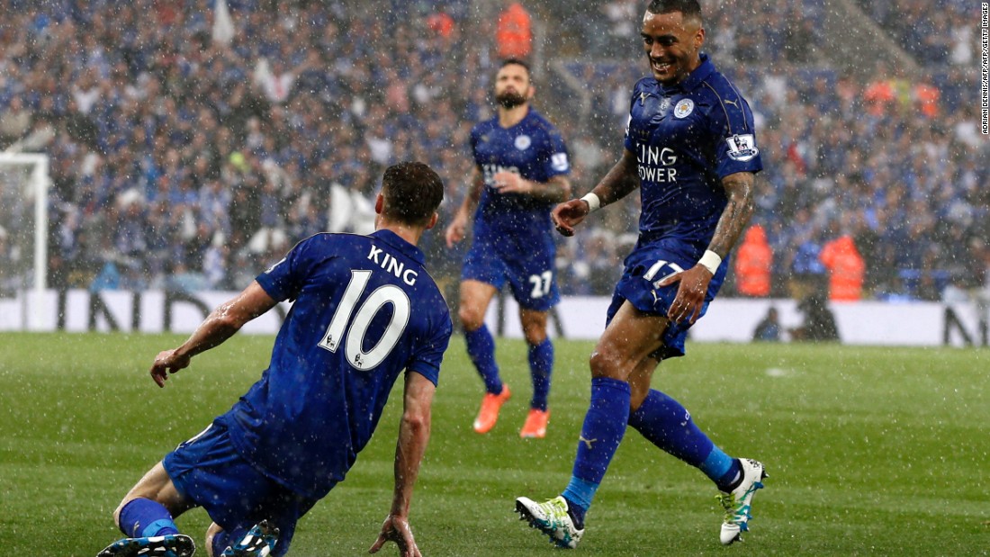 King and teammate Danny Simpson celebrate as Leicester extends its lead.