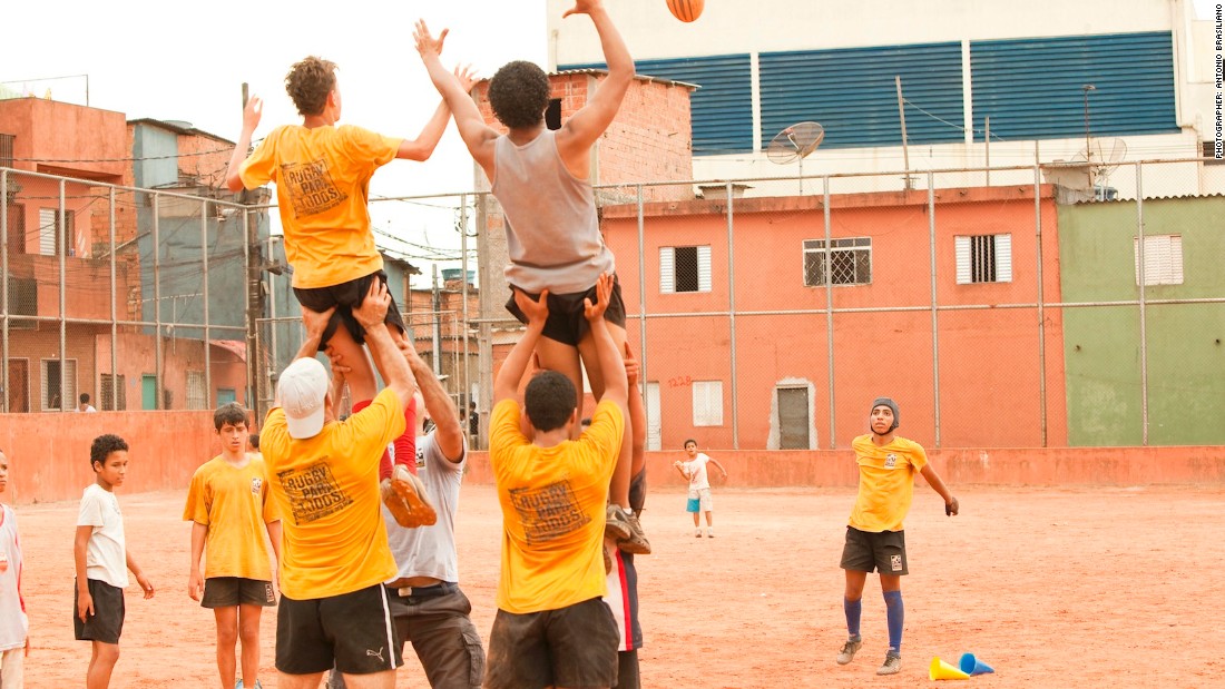 The favela is home to Rugby Para Todos, a project set up 12 years ago by two rugby players.