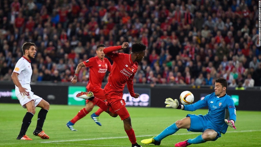 Sturridge and Liverpool had a number of chances in the first half but couldn&#39;t extend the advantage before halftime.