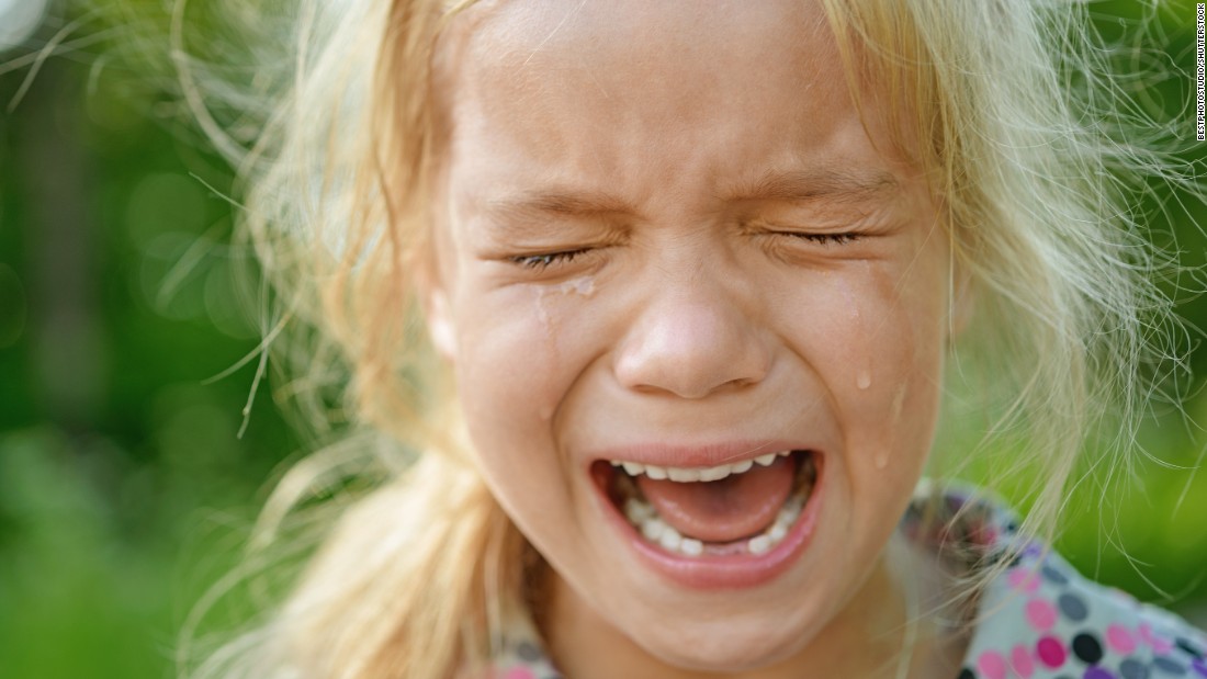 parent-acts-how-to-stop-a-kid-s-meltdown-cnn