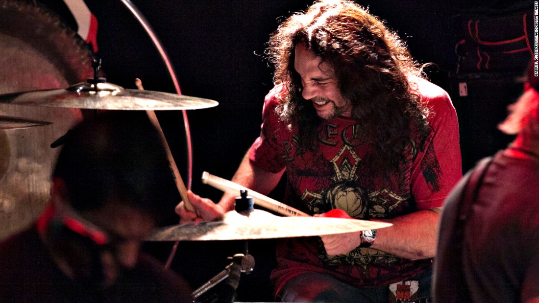 Drummer &lt;a href=&quot;http://www.cnn.com/2016/05/22/living/nick-menza-ex-megadeth-drummer-death-trnd/index.html&quot; target=&quot;_blank&quot;&gt;Nick Menza&lt;/a&gt;, who played on many of Megadeth&#39;s most successful albums, died after collapsing on stage during a show with his current band, Ohm, on May 21. He was 51.