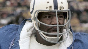 Bubba Smith, N.F.L. Star and Actor, Had C.T.E. - The New York Times