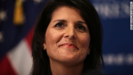 South Carolina Governor Nikki Haley addresses a Newsmaker Luncheon at the National Press Club September 2015 in Washington, DC. 