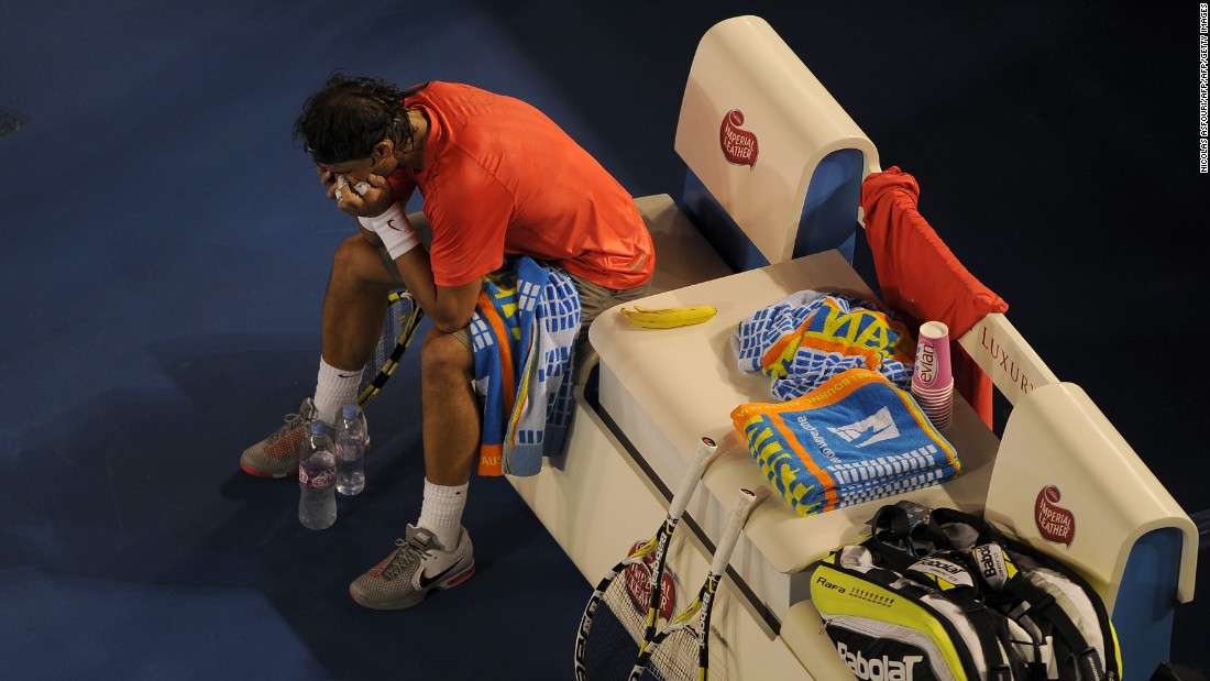 In 2011, trying to win a fourth consecutive grand slam at the Australian Open he suffered a hamstring injury in the quarterfinals. 