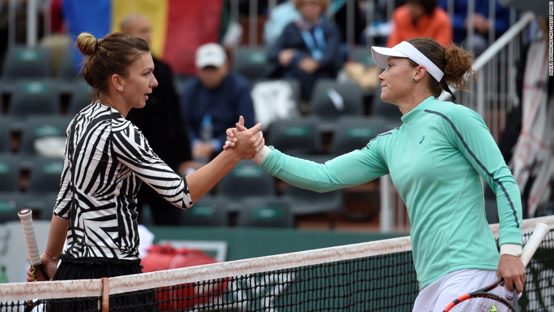 Australian Samantha Stosur, finalist at Roland Garros in 2010, beat sixth seed Simona Halep in straight sets to progress to the quarterfinals.