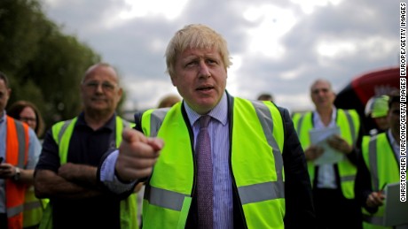 Former London Mayor and &quot;Brexit&quot; campaigner Boris Johnson visits a refinery during the Vote Leave campaign&#39;s tour