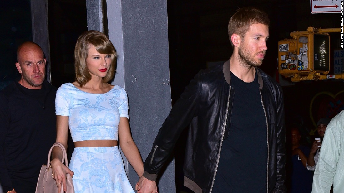 &lt;a href=&quot;http://www.people.com/people/package/article/0,,20981907_21010218,00.html&quot; target=&quot;_blank&quot;&gt;People reported&lt;/a&gt; that singer Taylor Swift and producer Calvin Harris split after 15 months. 