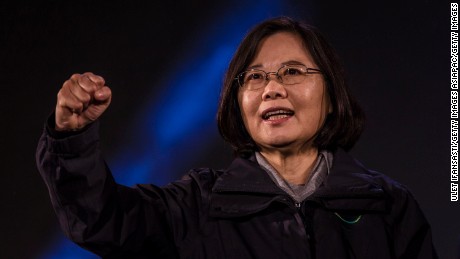 Taiwan Presdient Tsai Ing-wen waves to supporters during her campaign in 2016.