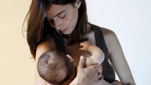 Is It Okay If I Don't Breastfeed? – Forbes Health