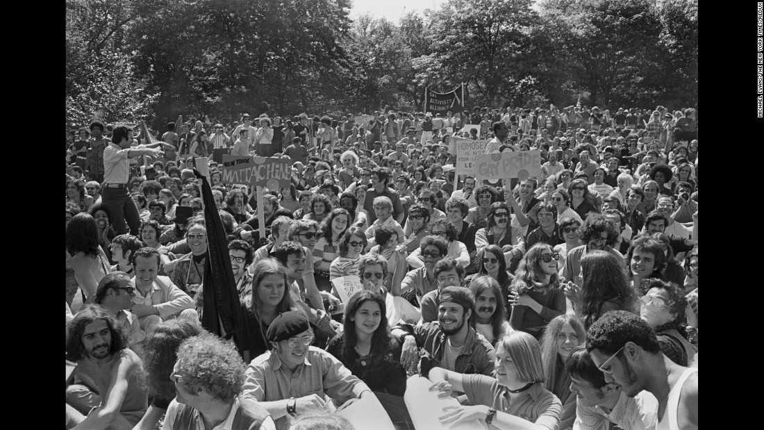 first gay pride parade 1969