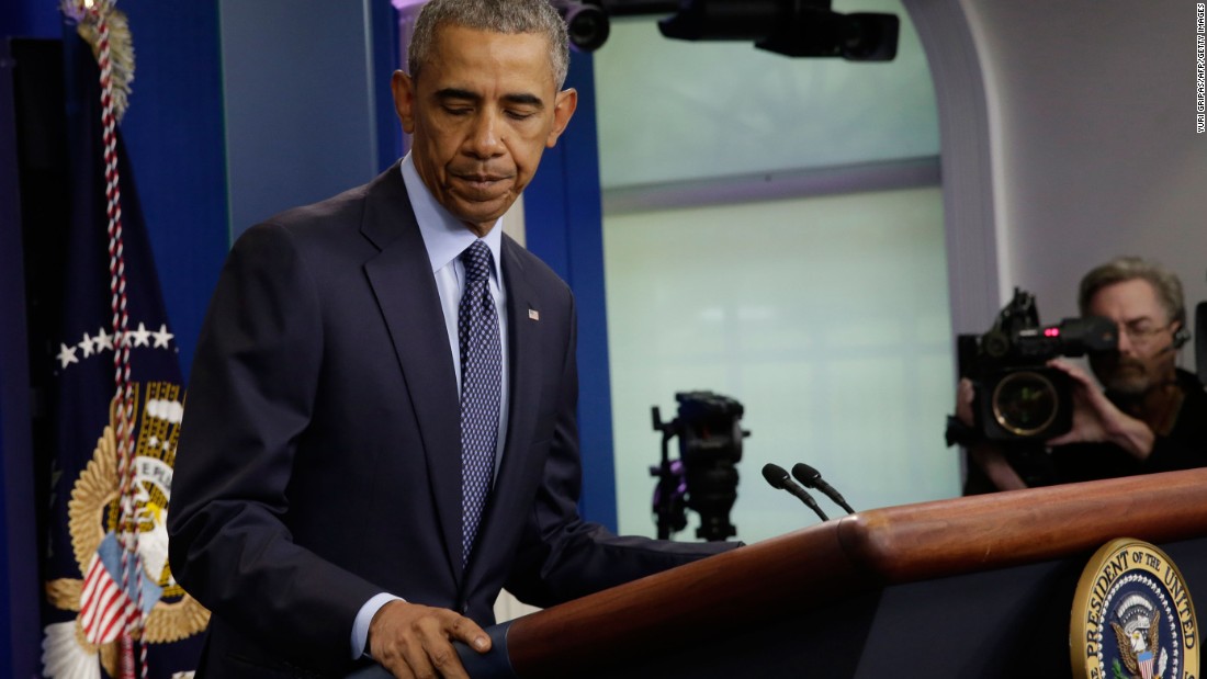 Obama calls for 'common-sense gun safety laws' after Florida school shooting