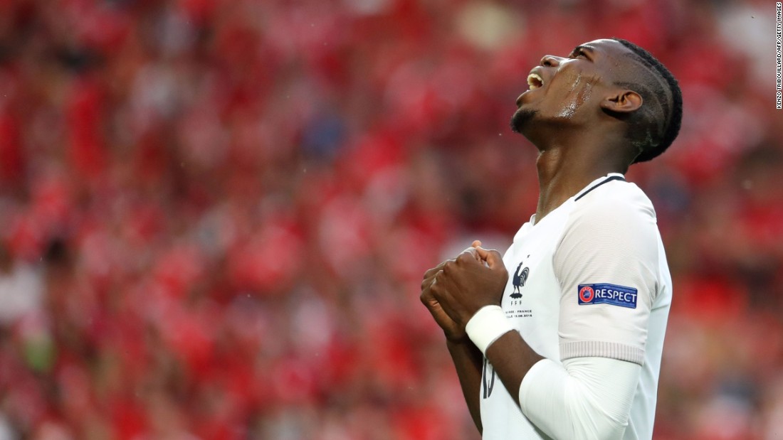 France&#39;s midfielder Paul Pogba reacts to a missed goal. 