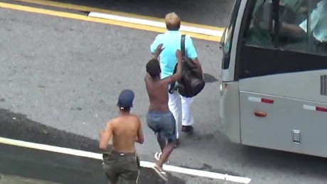 Cellphone thefts in Rio: Pickpockets eye Olympics