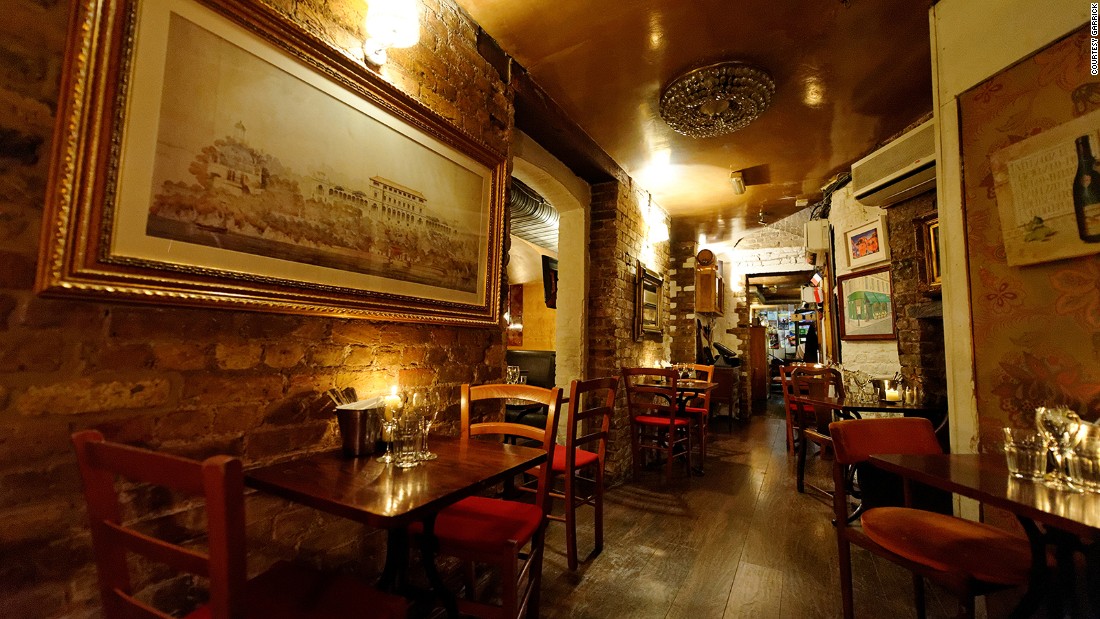 In the heart of London&#39;s theaterland, &lt;a href=&quot;http://www.balticrestaurant.co.uk/&quot; target=&quot;_blank&quot;&gt;Le Garrick&lt;/a&gt; has been serving French classics to regulars and tourists for several decades.