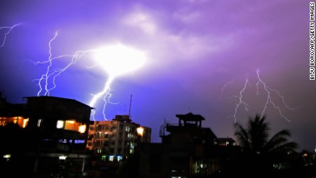 Lightning strikes kill at least 120 in India
