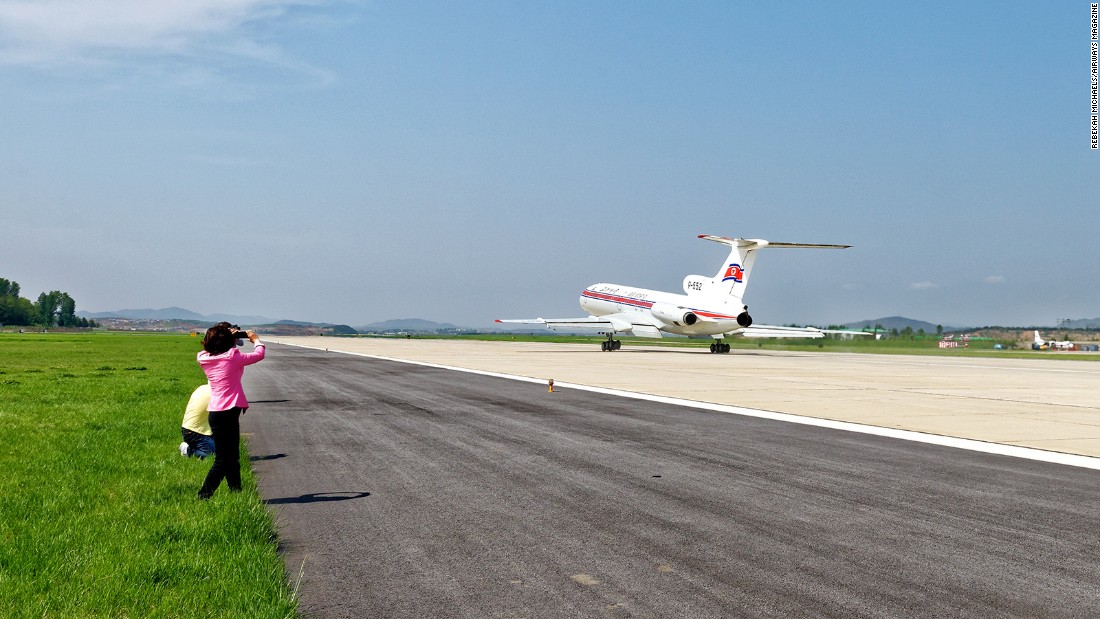 North Korea S Rare Soviet Airplanes 1 Man S Flight Cnn Travel