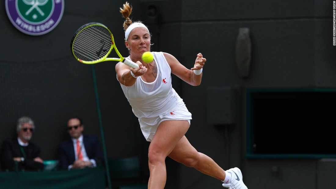 Cori Gauff, 14, signs multi-year 