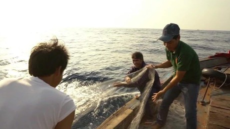 Fishermen caught up in South China Sea tensions