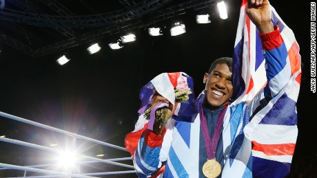 Boxing champ: You&#39;d be crazy to pull out of Olympics