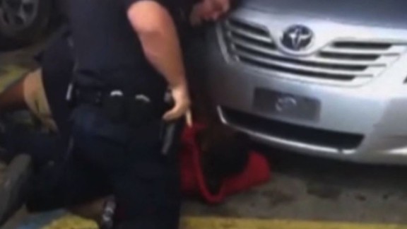 No Charges Against Officers In Alton Sterling Death Other Videos Are 