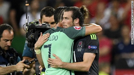 Bale and Ronaldo embraced at the end of the game.