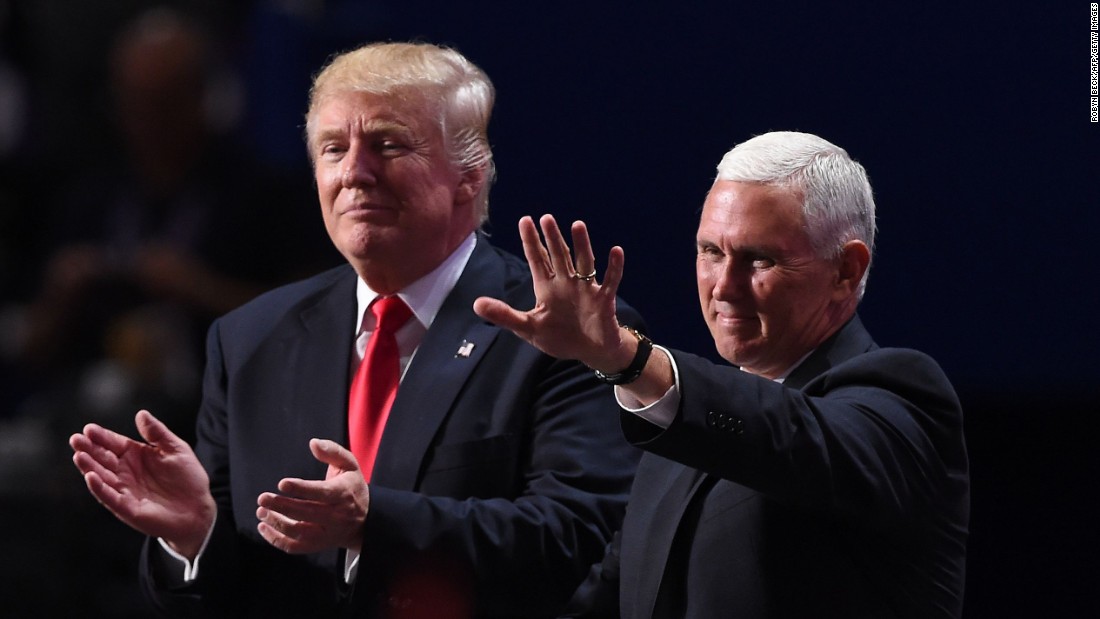 Trump and Pence acknowledge the audience after Trump&#39;s speech.