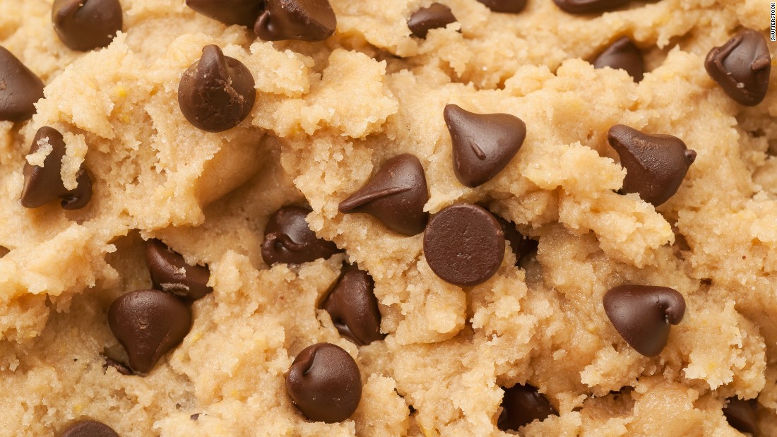 dog ate raw cookie dough