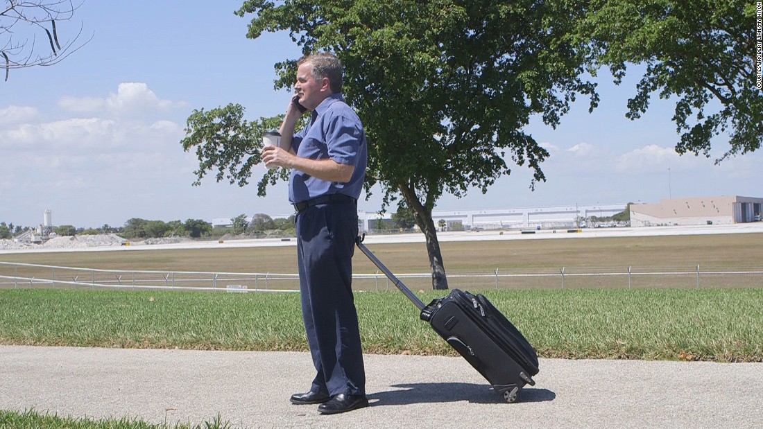 hands free luggage