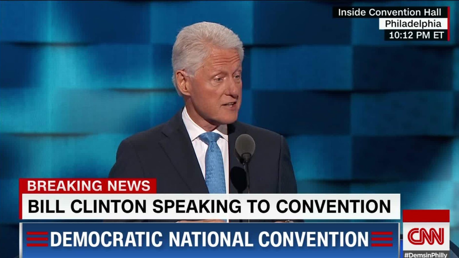 Bernie Sanders Gets Emotional At Dnc Roll Call Cnn Video 