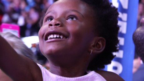 faces from the floor on hillarys big night origwxGR_00010313.jpg