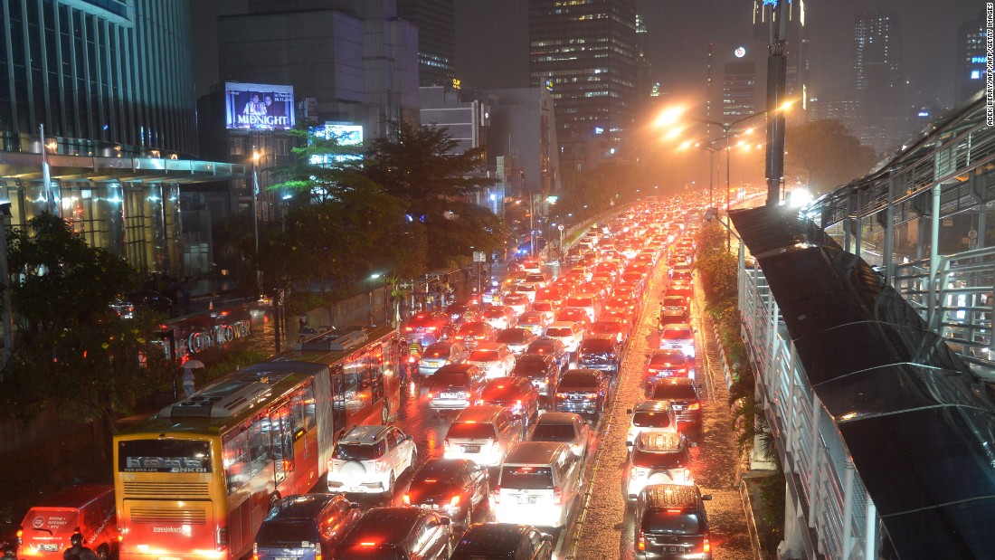 Go Jek App Cuts Through Jakartas Notorious Traffic Jams Cnn