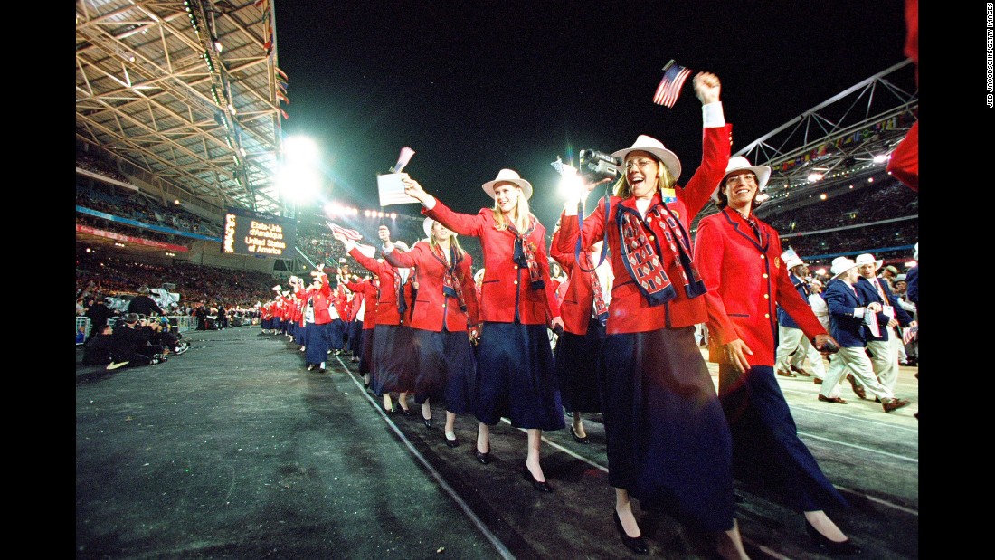 &lt;strong&gt;Sydney, 2000:&lt;/strong&gt; Did you know the American populace is actually just one very large square dancing team? 