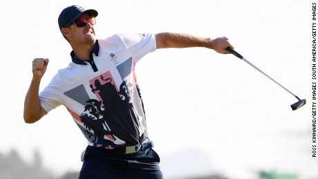 Olympic golf: Britain&#39;s Justin Rose takes gold in Rio 
