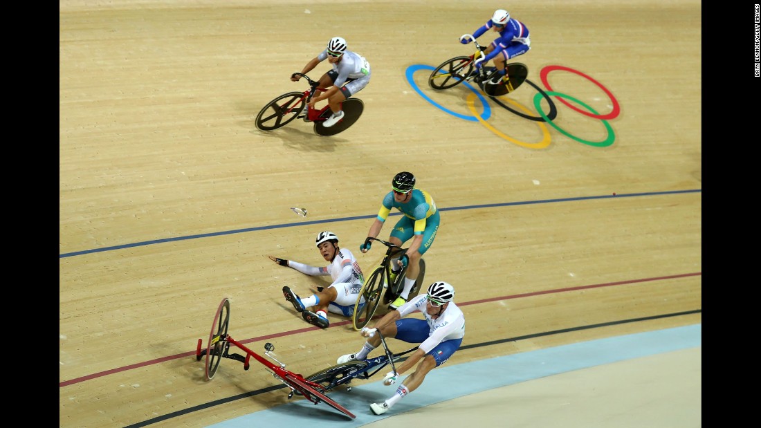 Viviani, front, gets caught up in a crash during the points race portion of the omnium event. British cyclist Mark Cavendish &lt;a href=&quot;http://edition.cnn.com/2016/08/15/sport/olympics-cycling-mark-cavendish-park-sanghoon/index.html&quot; target=&quot;_blank&quot;&gt;apologized for causing the crash,&lt;/a&gt; which led to South Korea&#39;s Park Sang-hoon being taken off on a stretcher.