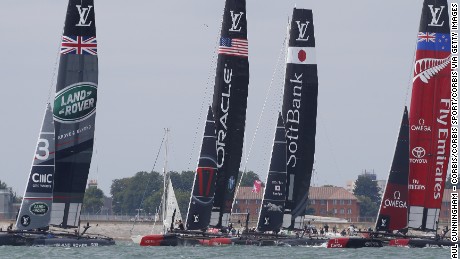 Teams lining up for the start in Portsmouth in July 2016. 