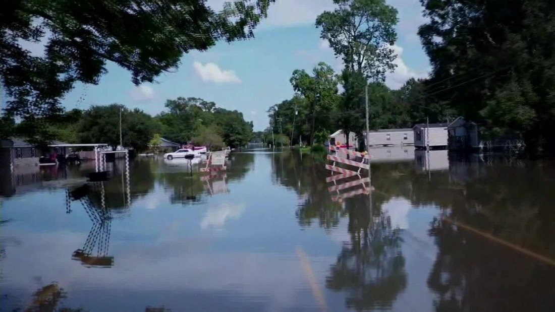 Louisiana flood: Worst US disaster since Hurricane Sandy, Red Cross says - CNN