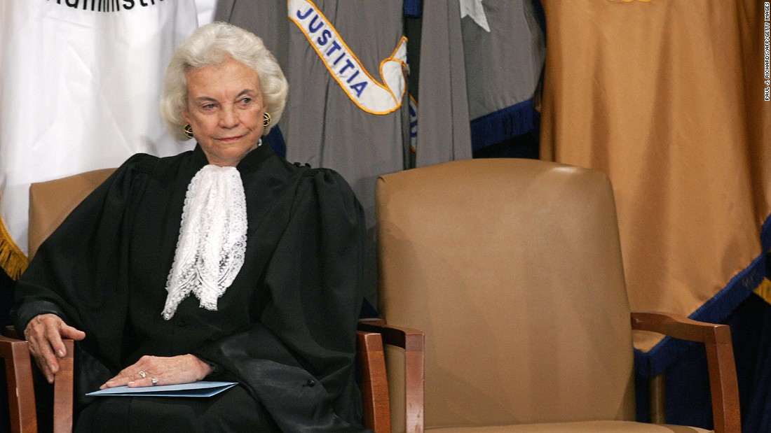 O&#39;Connor attends the installation ceremonies for U.S. Attorney General Alberto Gonzales in February 2005.