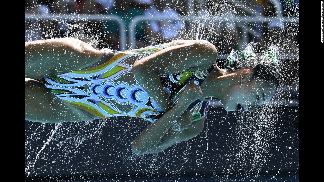 A synchronized swimmer from China performs during the team&#39;s free routine.