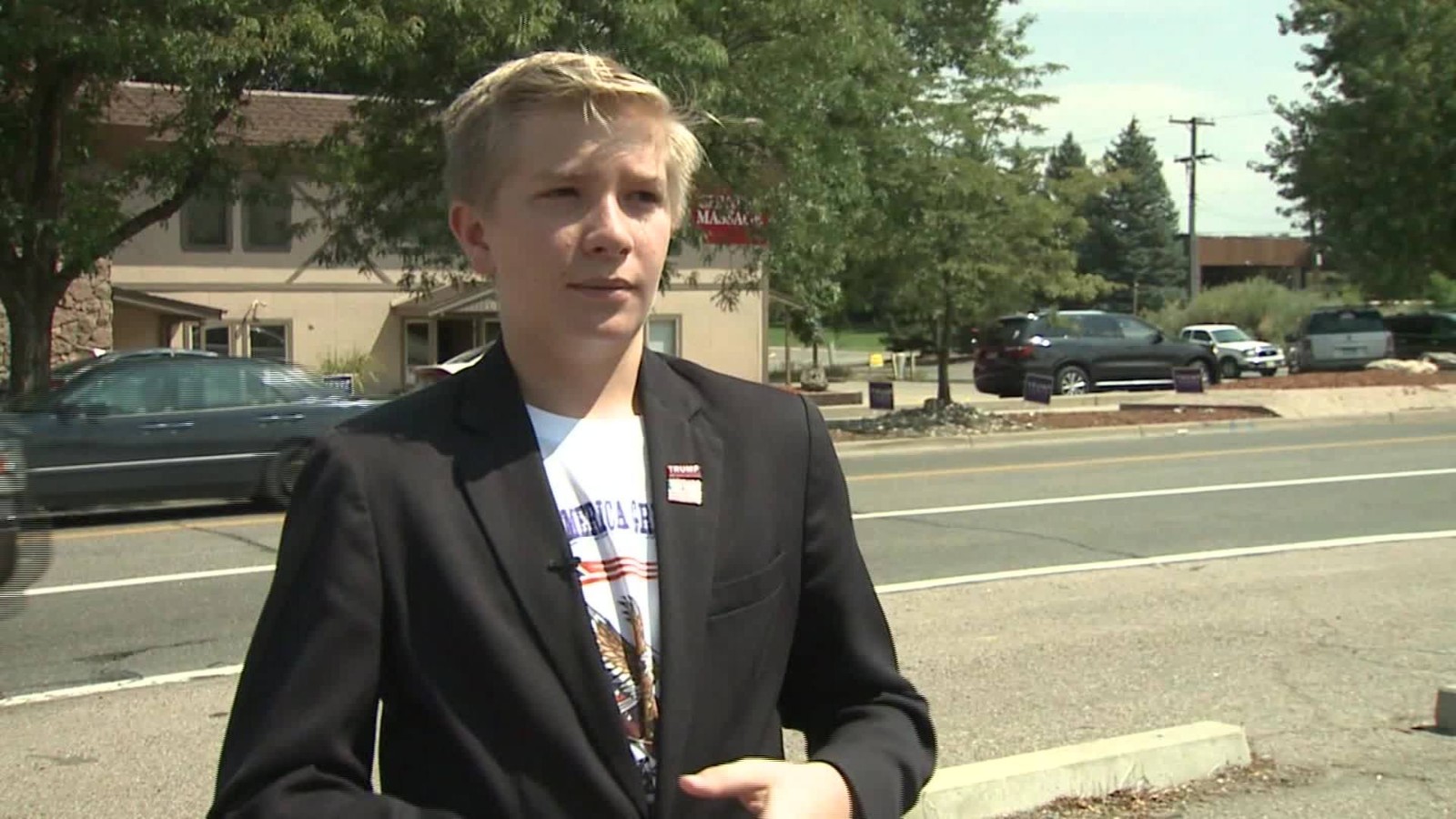 This 12 Year Old Runs A Donald Trump Campaign Office Cnn Video