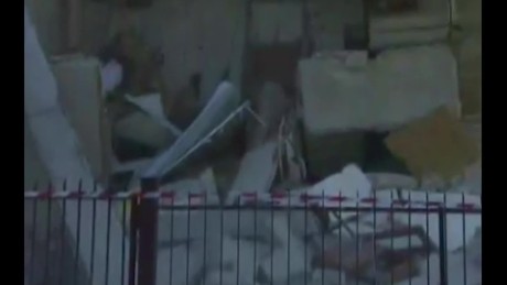 Building collapses live in Italy
