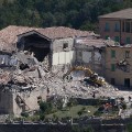 04 italy quake 0826