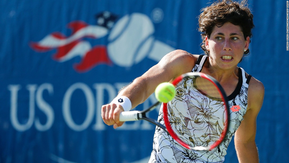 Eleventh seed, Carla Suarez Navarro of Spain completed a double bagel -- 6-0 6-0 -- victory over Teliana Pereira of Brazil on Tuesday.