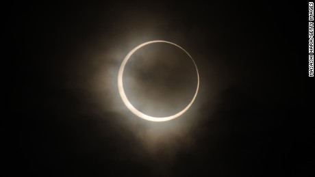 Sonnenfinsternis 2020: Wie und wann man die ringförmige Sonnenfinsternis im Juni beobachten kann