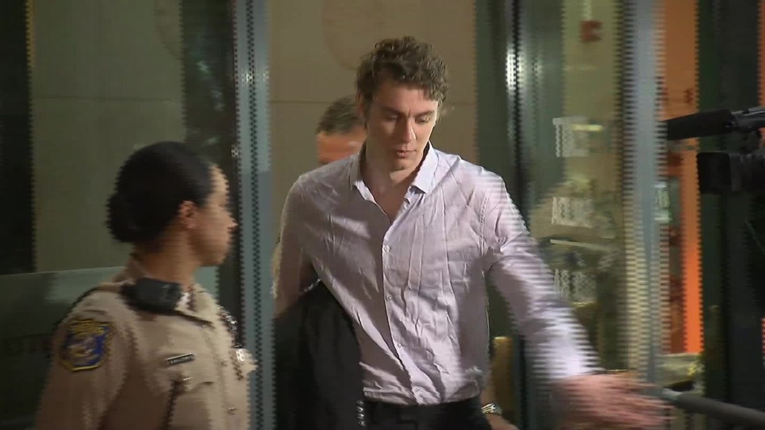 [Imagen: 160902092037-cnnee-vo-brock-turner-es-li...er-169.jpg]