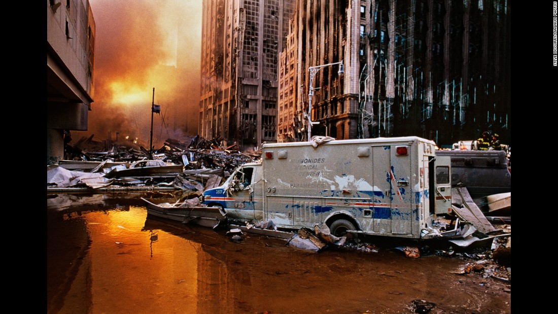 Résultat de recherche d'images pour "mccurry 11 septembre 2001"