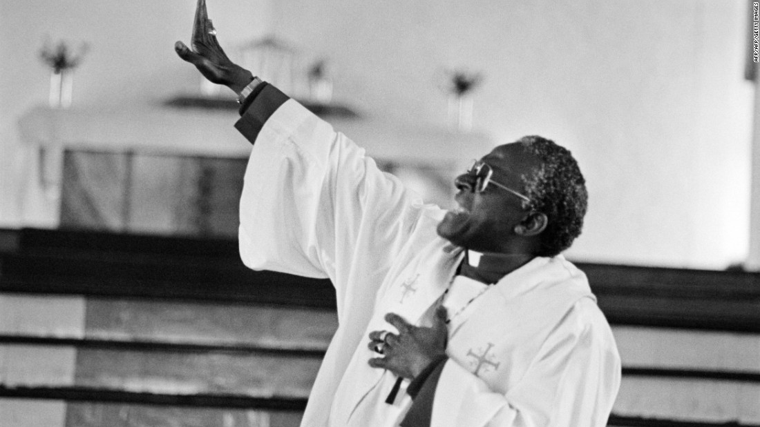 Tutu delivers a sermon at the Regina Mundi Church in Soweto, South Africa, in June 1985.
