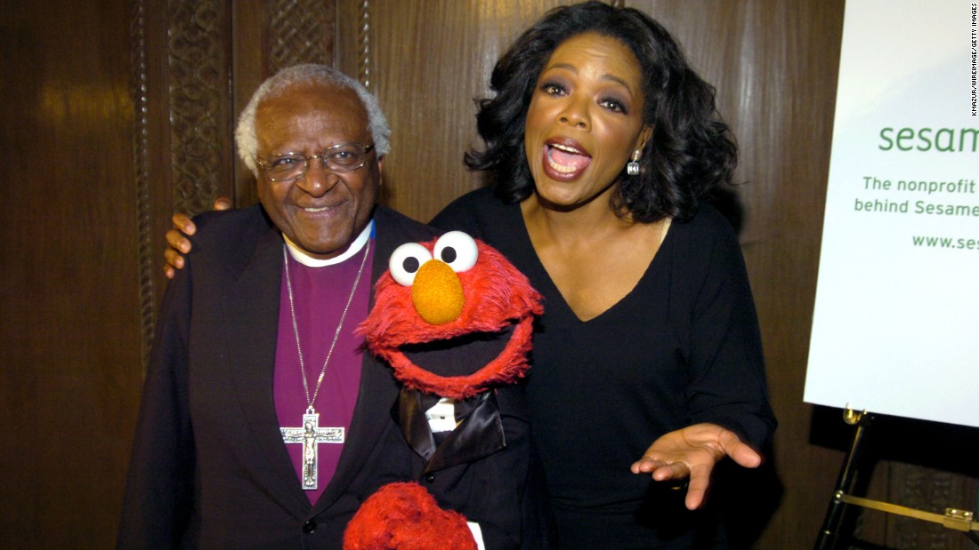 Tutu, Elmo and Oprah Winfrey appear at the Sesame Workshop&#39;s Benefit Gala in 2004.