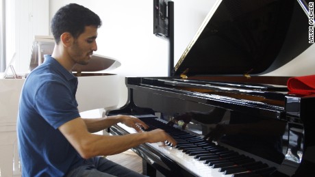 The pianist of Yarmouk: From rubble to record deal