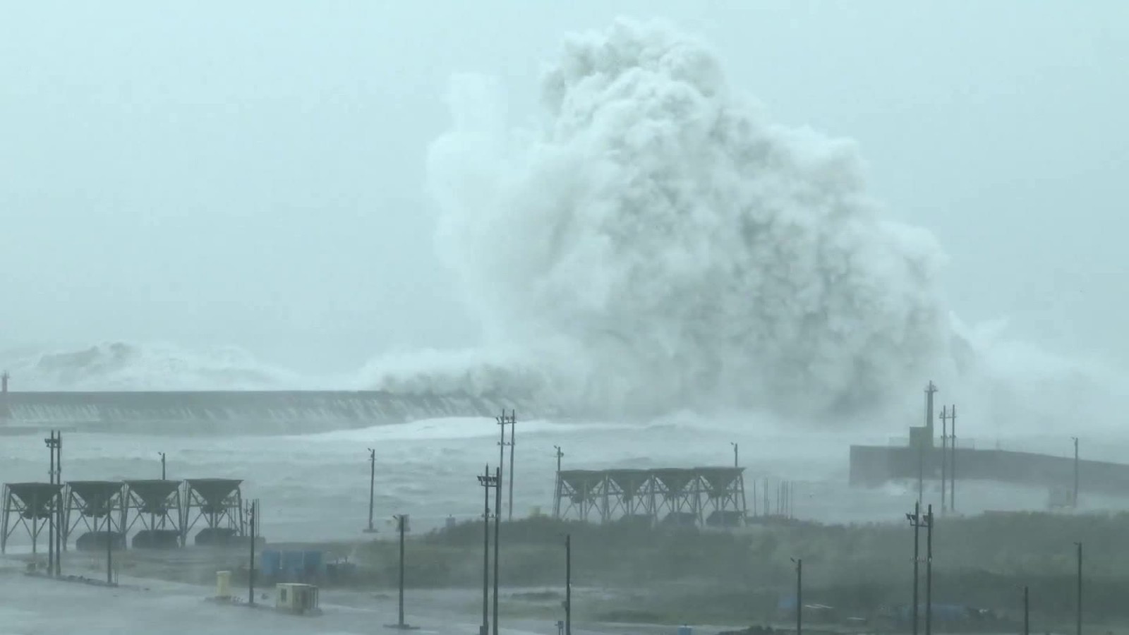 Typhoon Megi Slams Taiwan - CNN Video