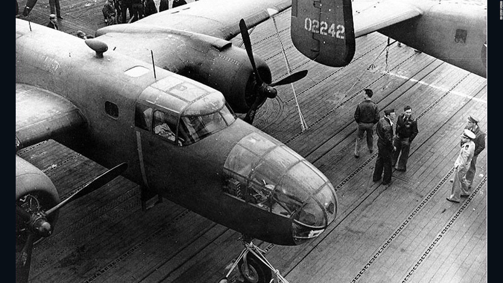 Airshow B-25 bombers honor Doolittle raiders